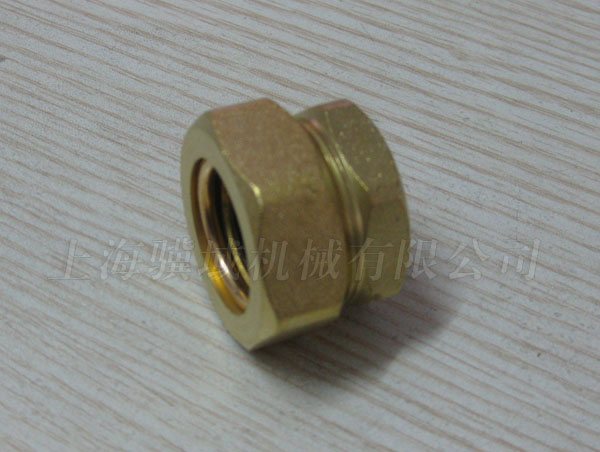 4026.7018.02/0  COVER